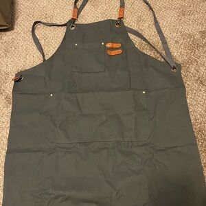 AFUN Dark Gray Apron with Brown Accents NWT